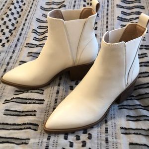 Steven Madden Audience Bone Leather Boots